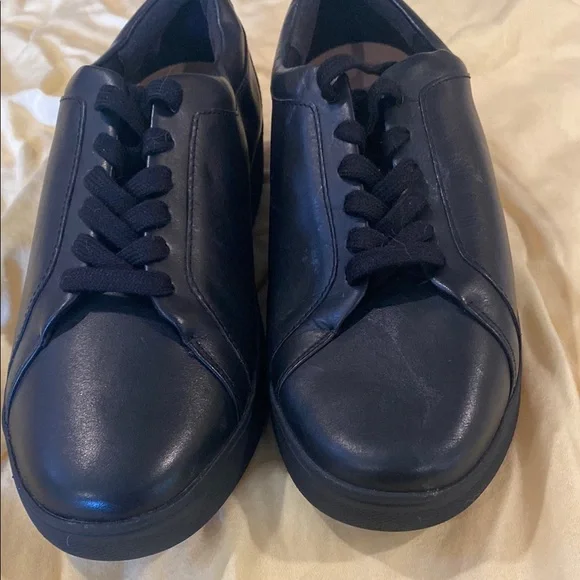 Fitflop Black Flats Minimalist Comfort rally sneaker - Picture 15 of 16